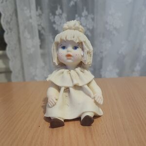 Charming Cream Doll Sculpture